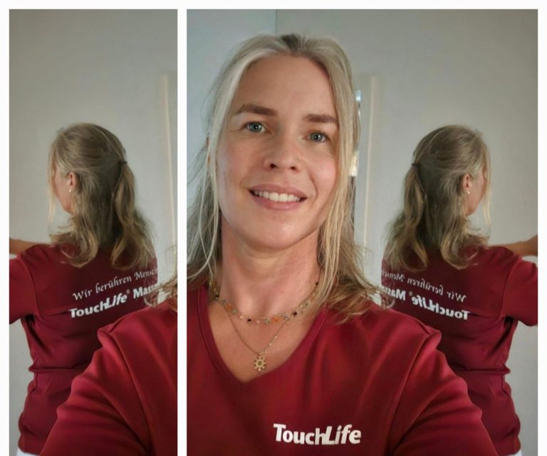 Tanja mit TouchLife T-Shirt Tanja mit TouchLife T-Shirt